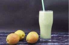 香蕉梨子可以榨果汁吗?了解香蕉梨子汁简单又营养的制作方法!