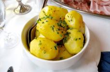 土豆怎么做才好吃?厨房小白看完也能做出美味的土豆宴!