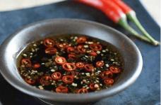 怎么用酱油腌制小米椒?教你轻轻松松做出美味酱油腌小米椒!