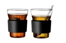 红茶和绿茶的区别知道吗？不同的茶适合不同的人群！爱喝茶人士一定要了解！