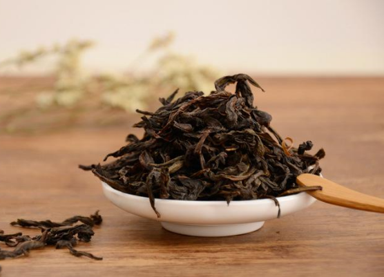 武夷岩茶是什么茶？武夷岩茶的功效与作用介绍！